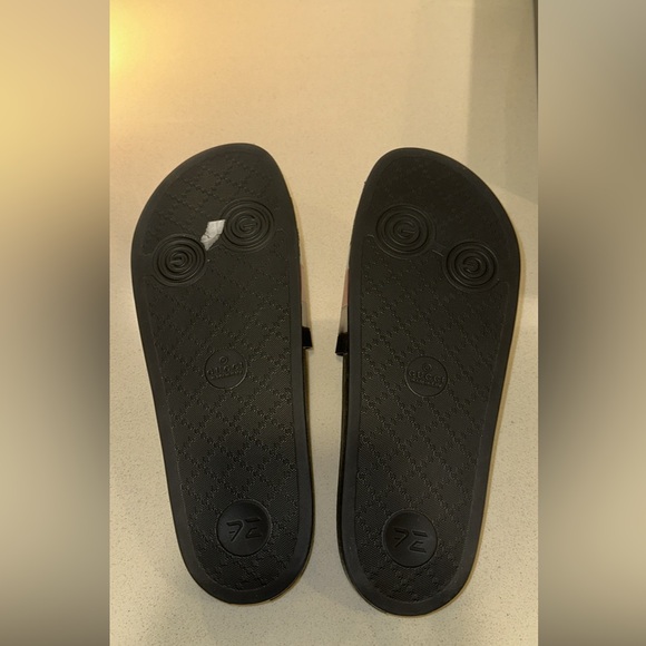 Gucci Pursuit 72 slides size 13 - Picture 3 of 6